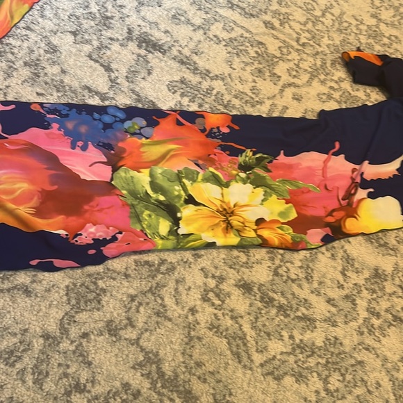 By Vinnik Italian Stretch Chiffon in Citro Print - Picture 2 of 6